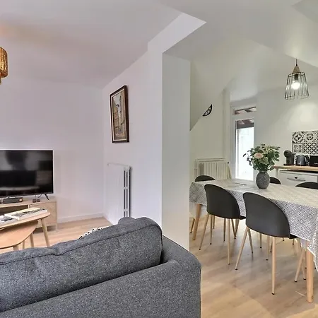 La Dolce Vita, Jolie Maison Familiale Troyes Extérieur photo