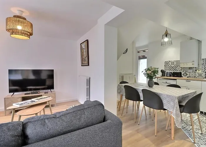 La Dolce Vita, Jolie Maison Familiale