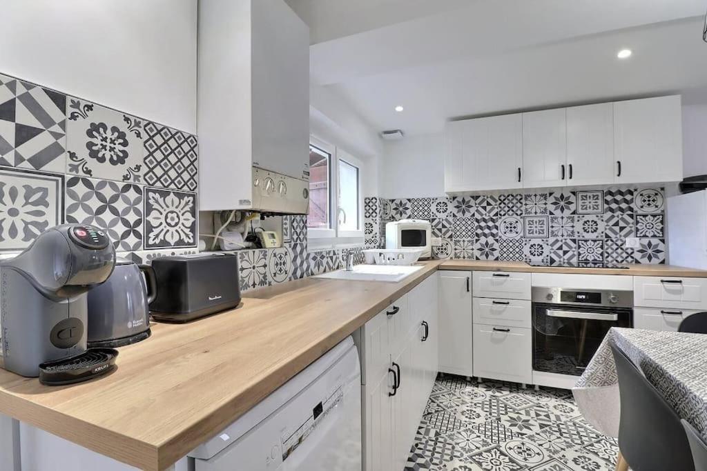 La Dolce Vita, Jolie Maison Familiale